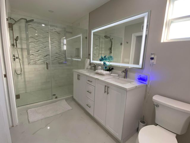 6220 SW 14th Street, Plantation, FL 33317