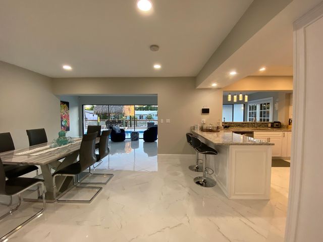 6220 SW 14th Street, Plantation, FL 33317