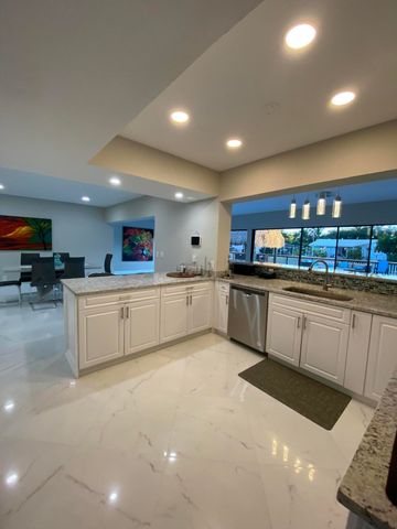 6220 SW 14th Street, Plantation, FL 33317