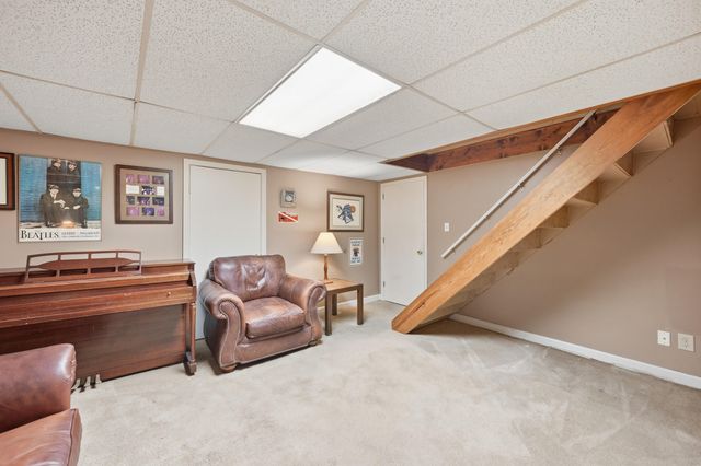 30 Burdsall Avenue, Fort Mitchell, KY 41017