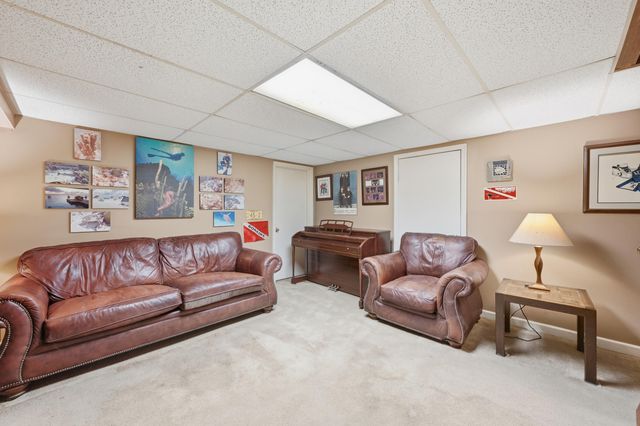 30 Burdsall Avenue, Fort Mitchell, KY 41017