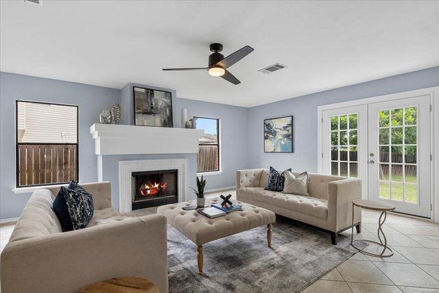 1222 Minerva ST, Austin, TX 78753