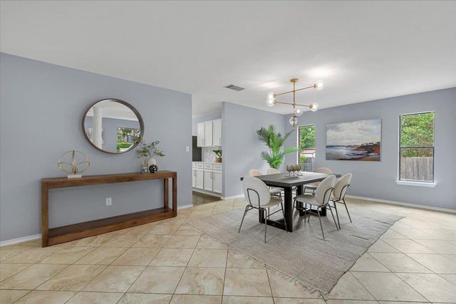 1222 Minerva ST, Austin, TX 78753