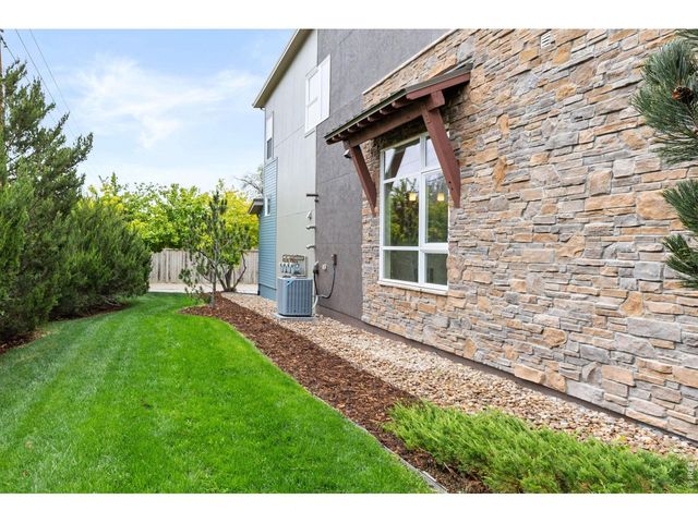 4194 Longview Ln, Boulder, CO 80301