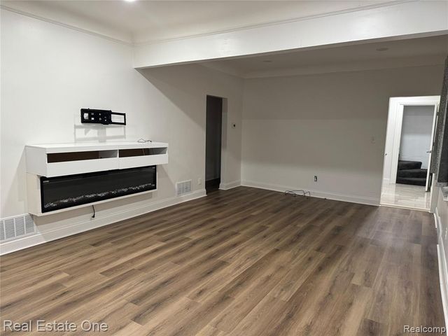 5016 Mead Street, Dearborn, MI 48126