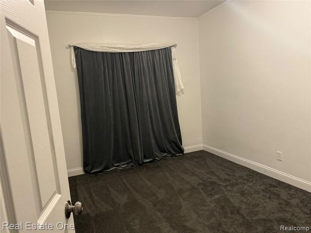 5016 Mead Street, Dearborn, MI 48126