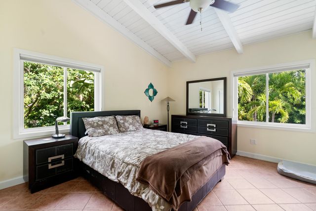 158 Tampa Drive, Plantation Key, FL 33070