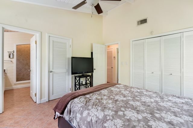 158 Tampa Drive, Plantation Key, FL 33070