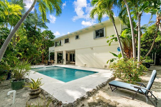 158 Tampa Drive, Plantation Key, FL 33070