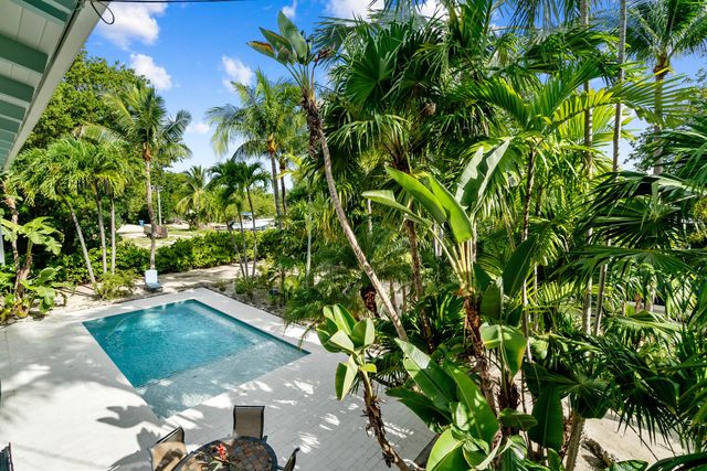 158 Tampa Drive, Plantation Key, FL 33070