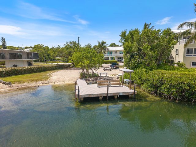 158 Tampa Drive, Plantation Key, FL 33070