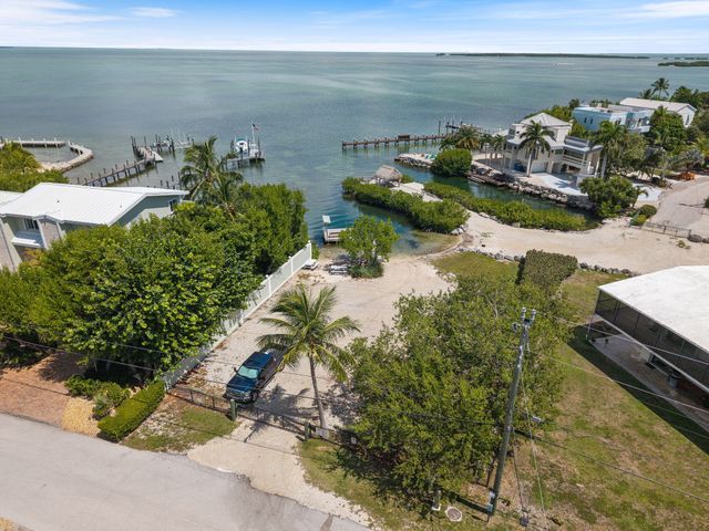 158 Tampa Drive, Plantation Key, FL 33070
