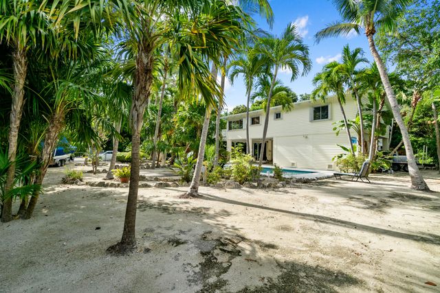 158 Tampa Drive, Plantation Key, FL 33070