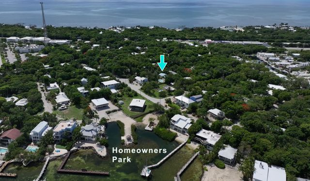 158 Tampa Drive, Plantation Key, FL 33070