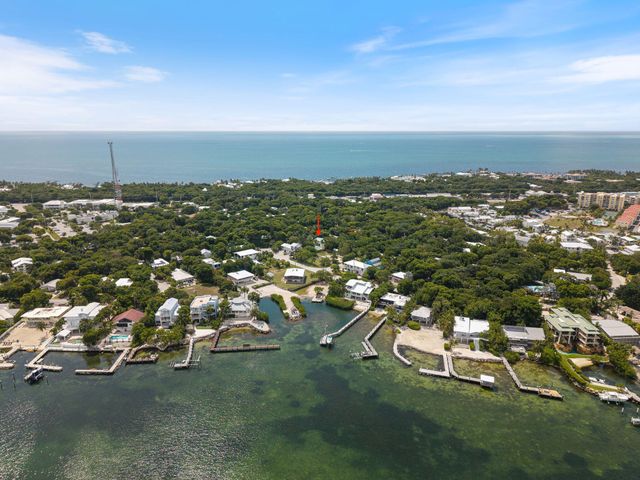 158 Tampa Drive, Plantation Key, FL 33070
