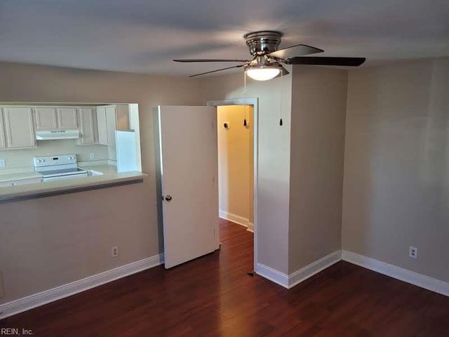 1757 Da Vinci DR, Virginia Beach, VA 23454