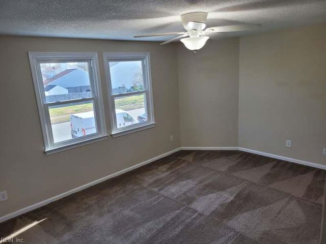 1757 Da Vinci DR, Virginia Beach, VA 23454