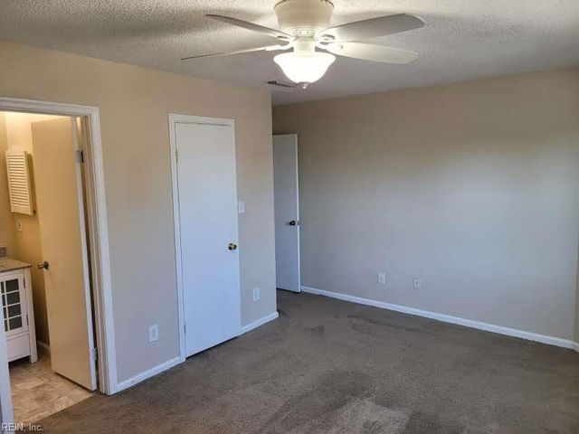 1757 Da Vinci DR, Virginia Beach, VA 23454