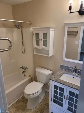 1757 Da Vinci DR, Virginia Beach, VA 23454