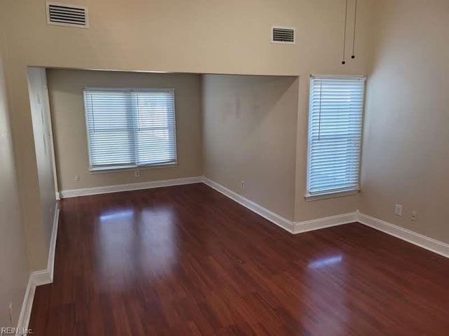 1757 Da Vinci DR, Virginia Beach, VA 23454