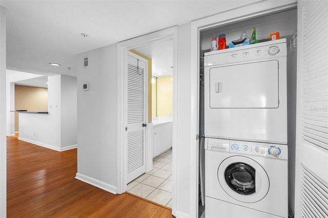 1480 GULF BOULEVARD 1011, Clearwater Beach, FL 33767
