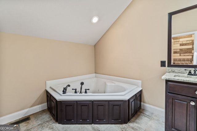 4886 Mount Vernon Road, Gainesville, GA 30506