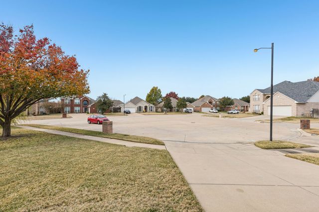 1211 Carina Drive, Arlington, TX 76013