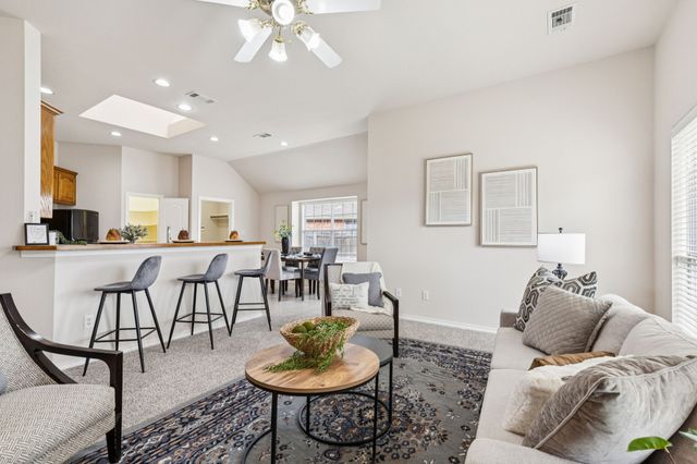 1211 Carina Drive, Arlington, TX 76013