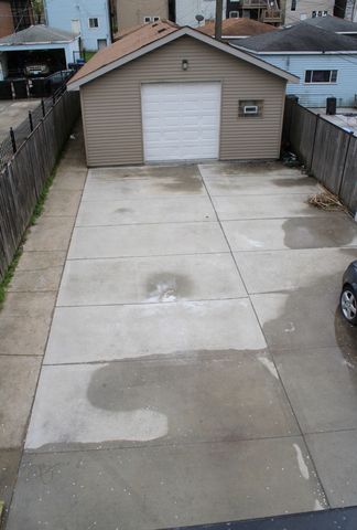 4813 W West End Avenue, Chicago, IL 60644