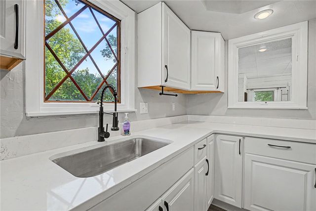4905 Upper Valley Road, Dayton, OH 45424