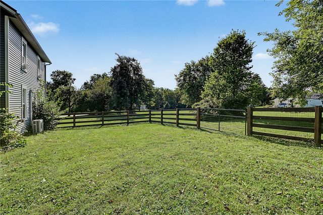 4905 Upper Valley Road, Dayton, OH 45424