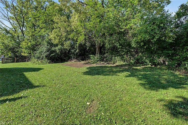 4905 Upper Valley Road, Dayton, OH 45424