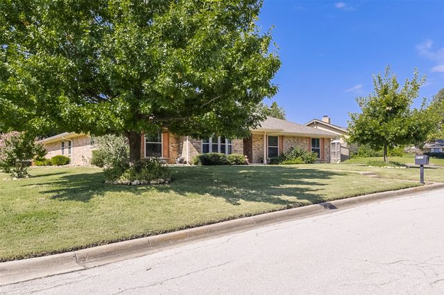 4151 Ladera Court, Fort Worth, TX 76133