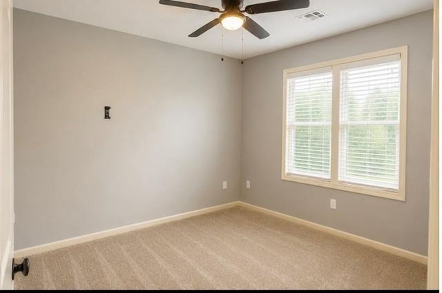 8604 NE 99th Street, Kansas City, MO 64157
