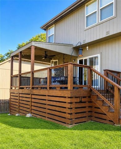 8604 NE 99th Street, Kansas City, MO 64157