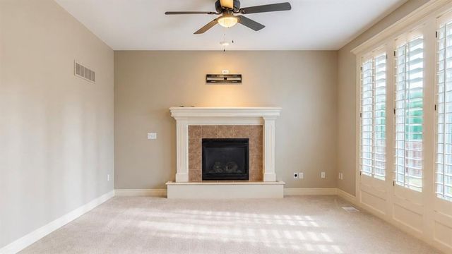 8604 NE 99th Street, Kansas City, MO 64157