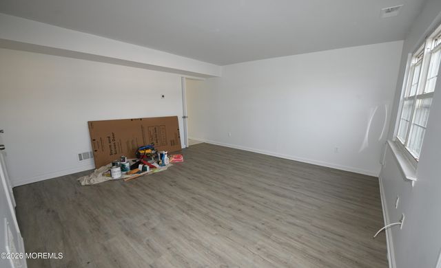 34 Greenwood Loop Road 34, Brick, NJ 08724