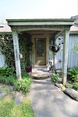 34 Lyme Street, Old Lyme, CT 06371