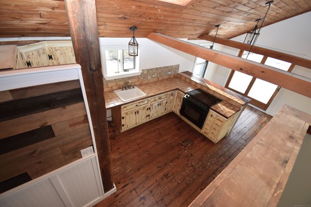 34 Lyme Street, Old Lyme, CT 06371