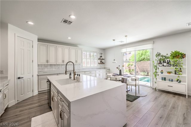 1061 Ambrosia Drive, Las Vegas, NV 89138