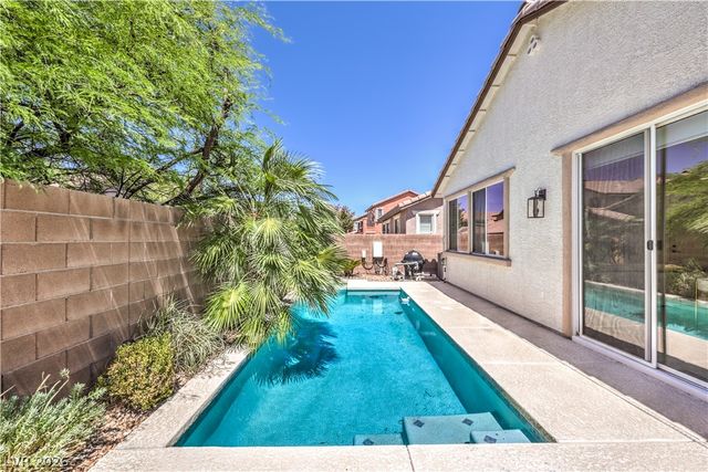1061 Ambrosia Drive, Las Vegas, NV 89138