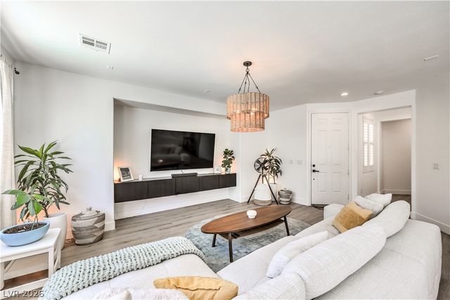 1061 Ambrosia Drive, Las Vegas, NV 89138