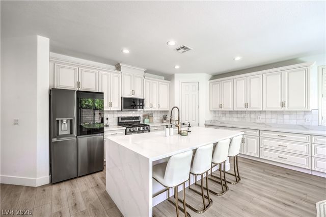 1061 Ambrosia Drive, Las Vegas, NV 89138