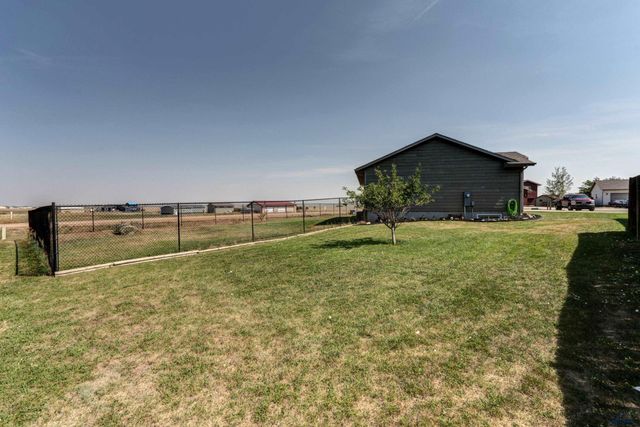 678 FLIGHT LINE CT, Box Elder, SD 57719