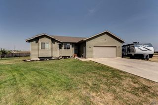 678 FLIGHT LINE CT, Box Elder, SD 57719