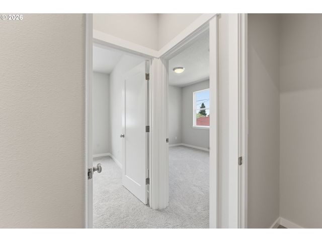 4754 N VANDERBILT St, Portland, OR 97203