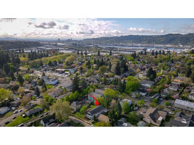 4754 N VANDERBILT St, Portland, OR 97203