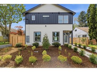 4754 N VANDERBILT St, Portland, OR 97203