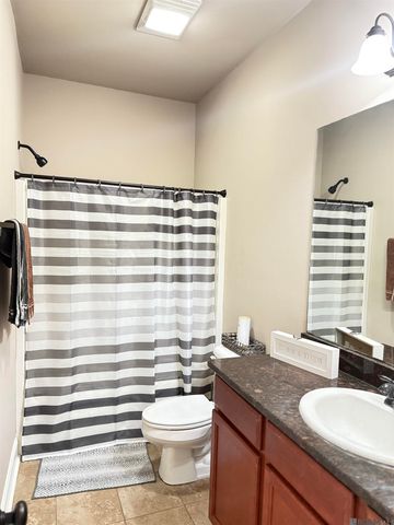 2500 George Dr, Thibodaux, LA 70301