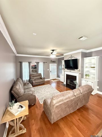 2500 George Dr, Thibodaux, LA 70301